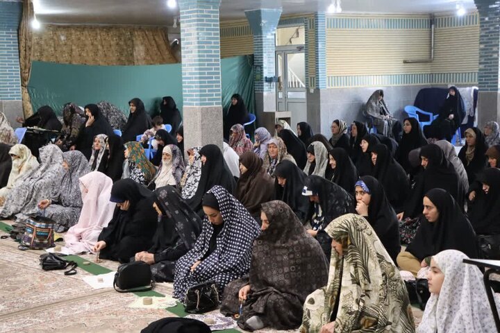 تصاویر/  تصاویر/ آیین عبادی سیاسی نماز جمعه نوشین شهر