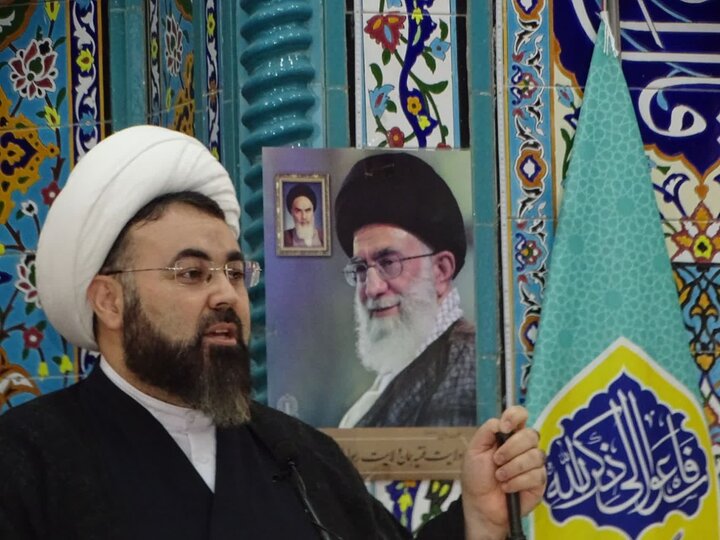 تصاویر/ نماز جمعه امروز شهرستان چهاربرج