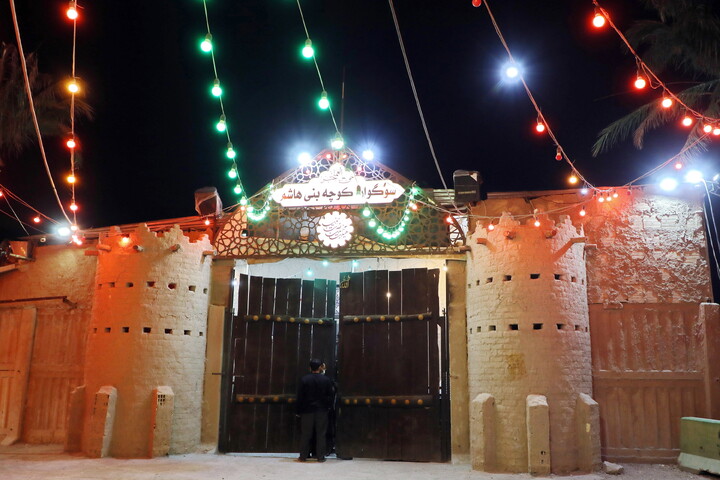 تصاویر/ نمایشگاه سوگواره حدیث غربت در کوچه های بنی هاشم