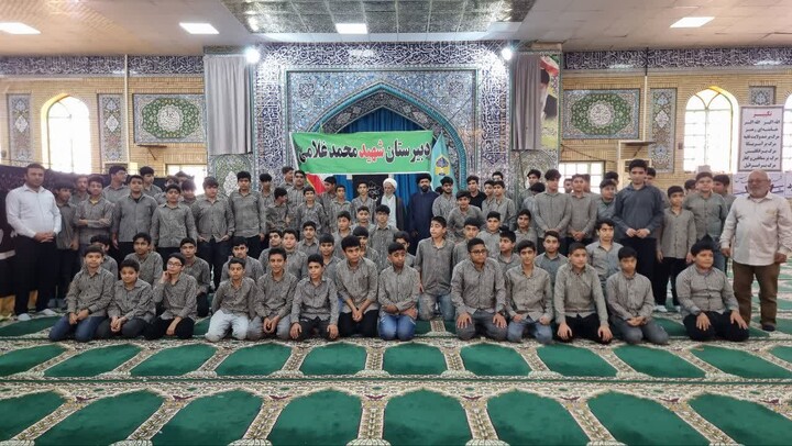 نماز جمعه گناوه به روایت تصویر