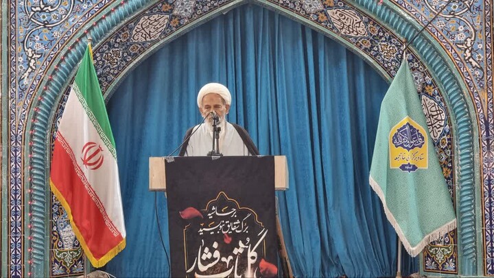 نماز جمعه گناوه به روایت تصویر