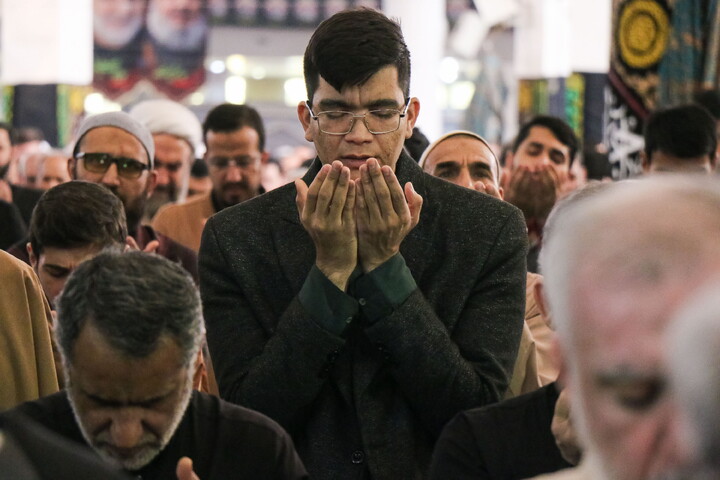 تصاویر/ اقامه نماز باران