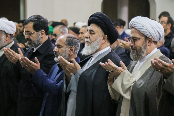 تصاویر/ اقامه نماز باران