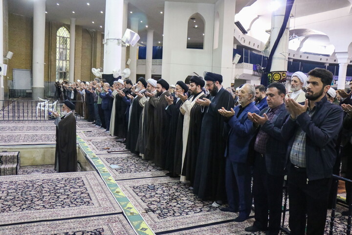 تصاویر/ اقامه نماز باران