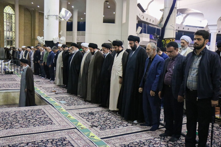 تصاویر/ اقامه نماز باران