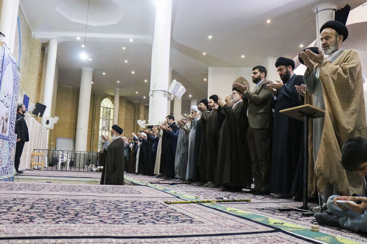 تصاویر/ اقامه نماز باران