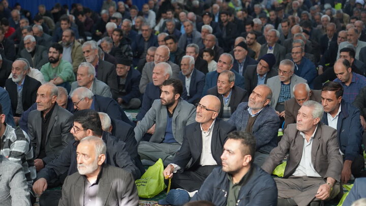 تصاویر/ اقامه نماز جمعه شهرستان خوی