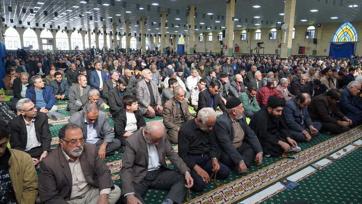 تصاویر/ اقامه نماز جمعه شهرستان خوی