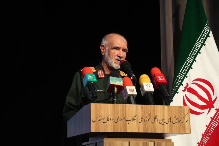 تصاویر/ ویژه‌برنامه شب خاطره به مناسبت سالگرد حماسه شکستن حصر و آزادسازی سوسنگرد