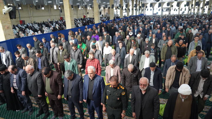 تصاویر/ اقامه نماز جمعه شهرستان خوی