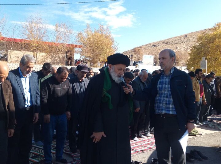 تصاویر/اقامه نماز باران در اراک