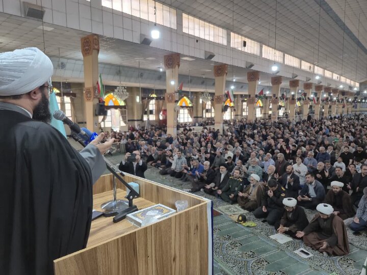 تصاویر/ نماز عبادی سیاسی جمعه در پاکدشت