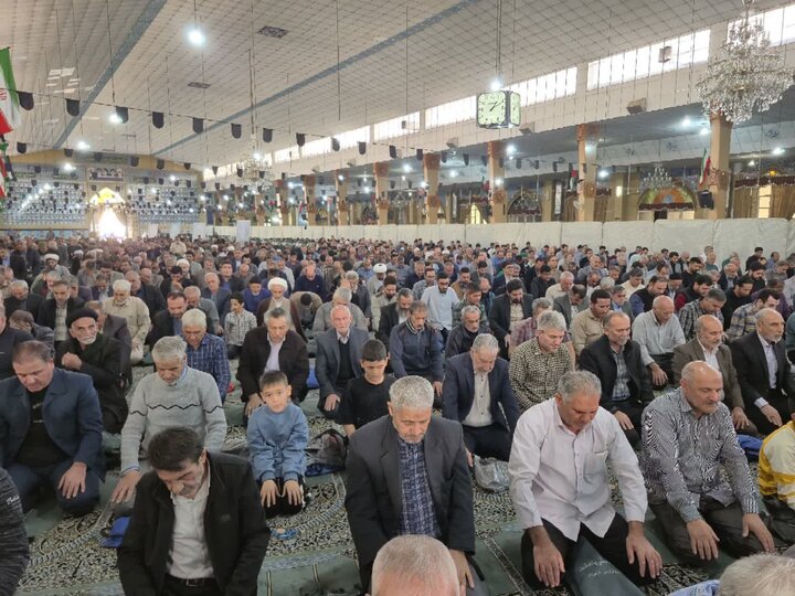 تصاویر/ نماز عبادی سیاسی جمعه در پاکدشت