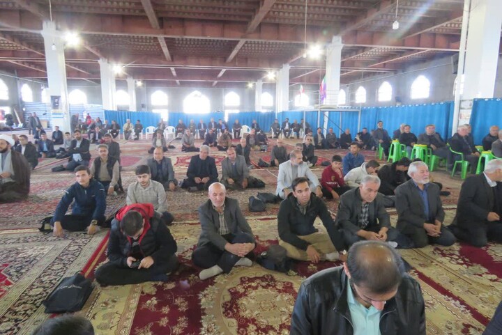 تصاویر/ اقامه نماز عبادی سیاسی جمعه در سراب