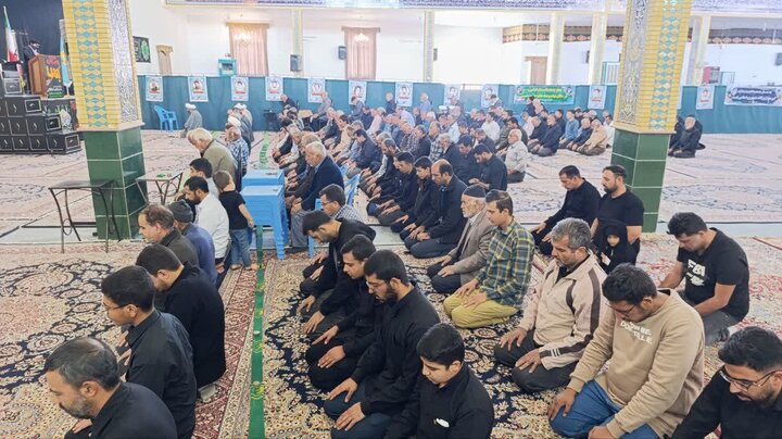 تصاویر/ اقامه نماز جمعه شهر زنگی آباد