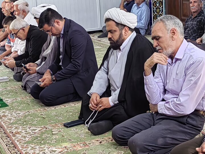 تصاویر/ اقامه نماز جمعه شهر شهداد