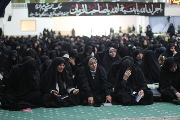 تصاویر| دعای ندبه در حسینیه جماران بیرجند