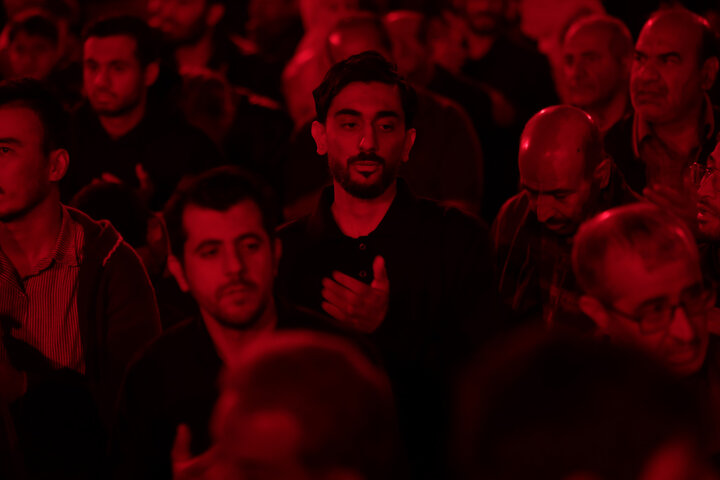 تصاویر/ مراسم عزاداری شهادت حضرت فاطمه زهرا(س)در حرم مطهر حضرت موسی مبرقع(ع)