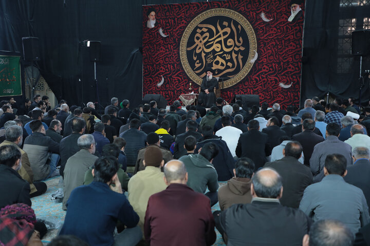 تصاویر/ مراسم عزاداری شهادت حضرت فاطمه زهرا(س)در حرم مطهر حضرت موسی مبرقع(ع)