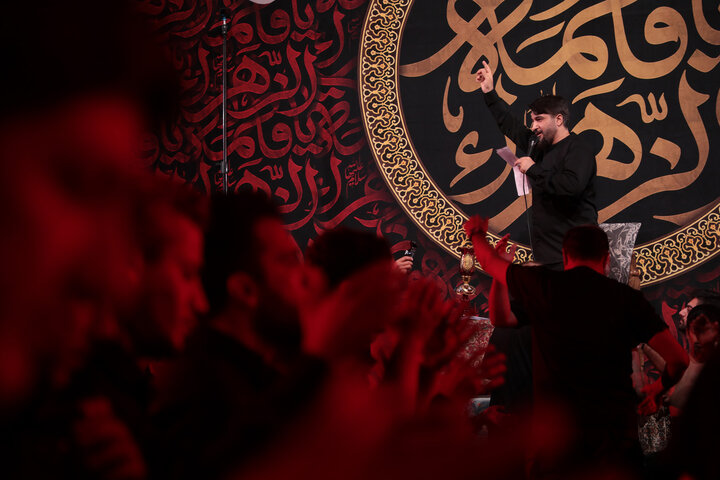 تصاویر/ مراسم عزاداری شهادت حضرت فاطمه زهرا(س)در حرم مطهر حضرت موسی مبرقع(ع)