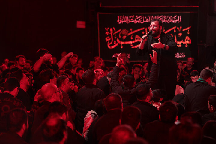 تصاویر/ مراسم عزاداری شهادت حضرت فاطمه زهرا(س)در حرم مطهر حضرت موسی مبرقع(ع)