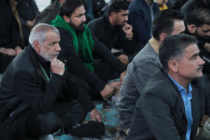 تصاویر/ مراسم عزاداری شهادت حضرت فاطمه زهرا(س)در حرم مطهر حضرت موسی مبرقع(ع)