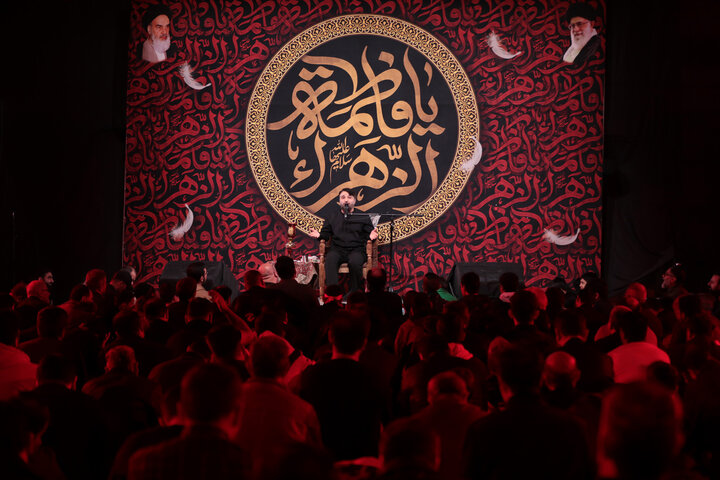 تصاویر/ مراسم عزاداری شهادت حضرت فاطمه زهرا(س)در حرم مطهر حضرت موسی مبرقع(ع)