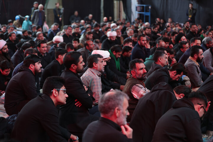 تصاویر/ مراسم عزاداری شهادت حضرت فاطمه زهرا(س)در حرم مطهر حضرت موسی مبرقع(ع)