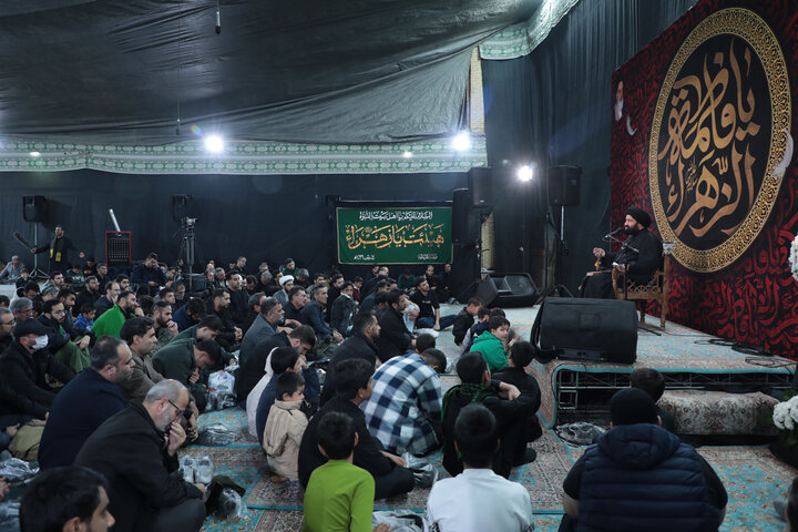 تصاویر/ مراسم عزاداری شهادت حضرت فاطمه زهرا(س)در حرم مطهر حضرت موسی مبرقع(ع)