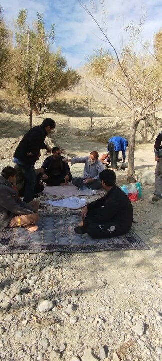 تصاویر/ کوهنوردی طلاب مدرسه علمیه آیت‌الله مدنی کاشانی(ره)