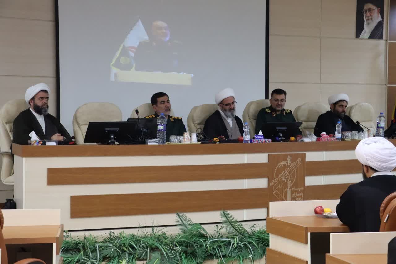 لزوم بهره‌گیری حداکثری از شبکه تربیتی صالحین