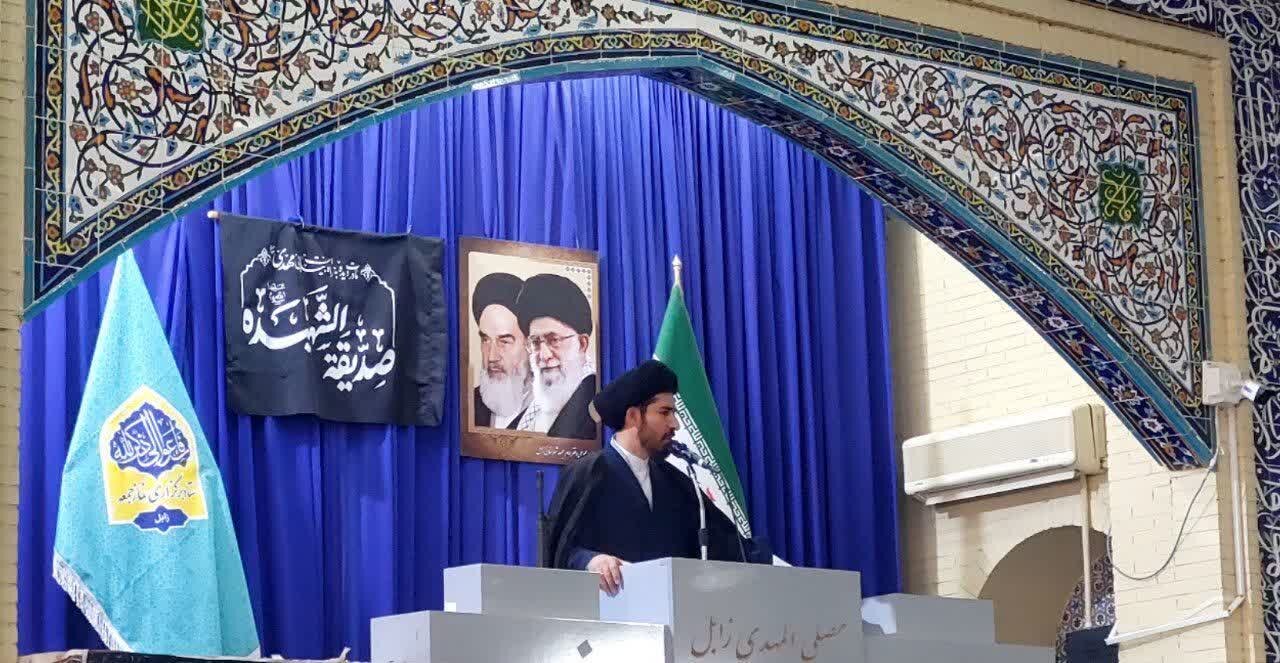 باید با عادی‌سازی گناه و اشاعه فحشا مقابله کرد