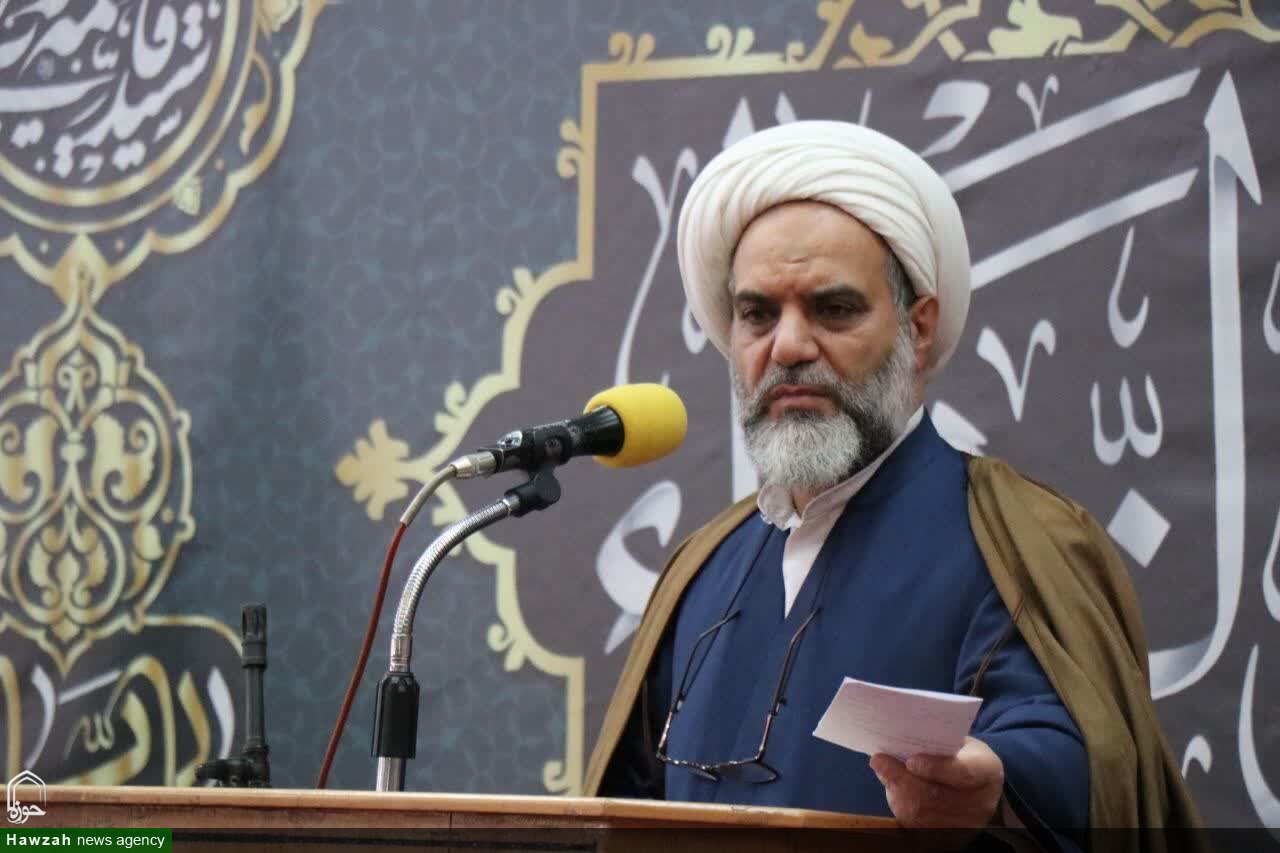 بسیجیان ثابت‌قدم و آشنا به آرمان‌های انقلاب هستند