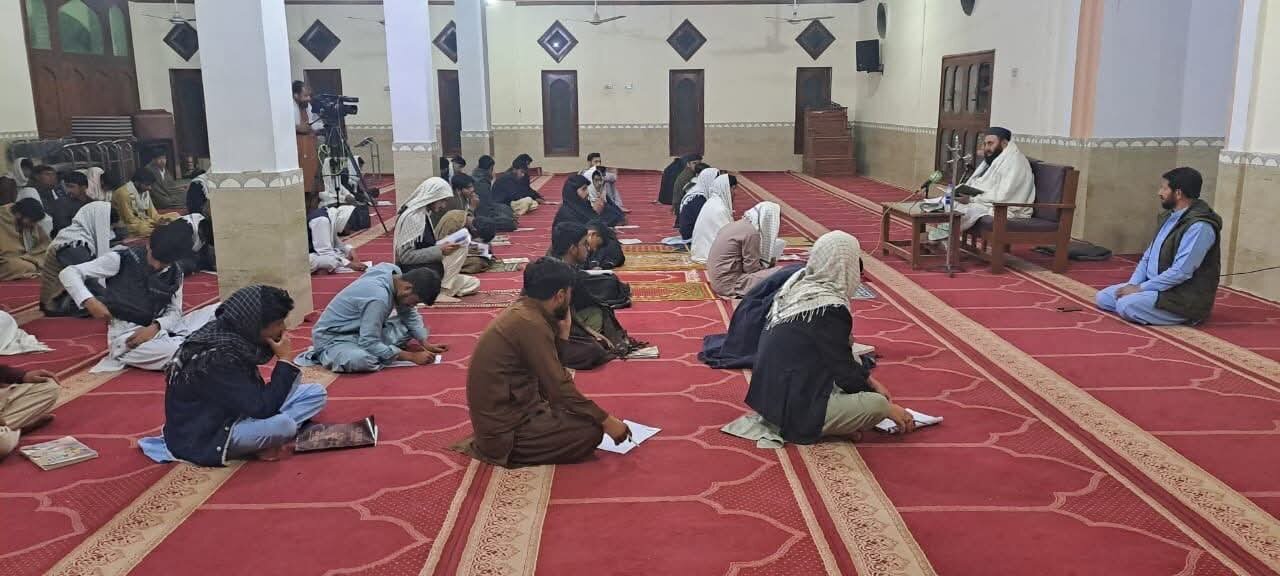 امام زمانہ (ع) کی ذاتِ اقدس، عالم انسانیت کے لیے مشعل راہ: علامہ افتخار حسین نقوی