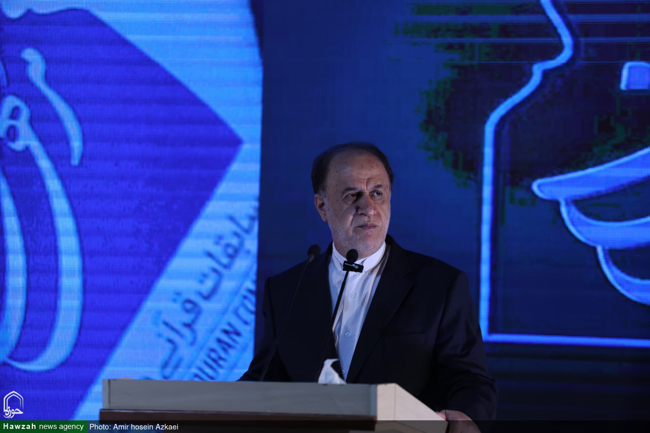 مقاومت اسلامی، تجلی عمل به قرآن در برابر استکبار جهانی است