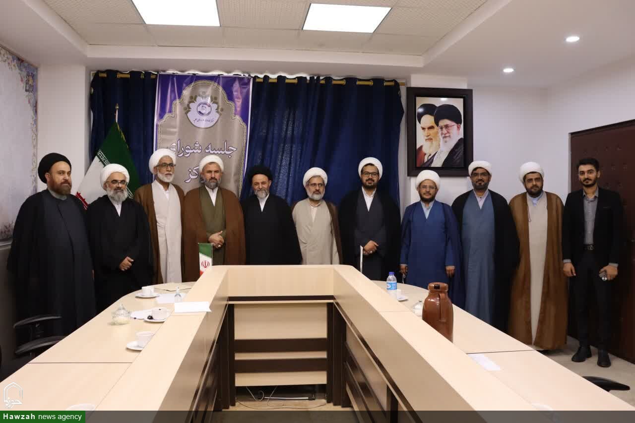 نشست شورای منطقه ای جنوب کشور در خوزستان برگزار شد+ عکس