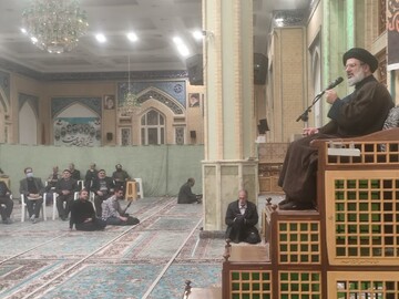 دعا پیوند آسمانی و معنوی میان اشرف مخلوقات و خالق بی‌همتا است