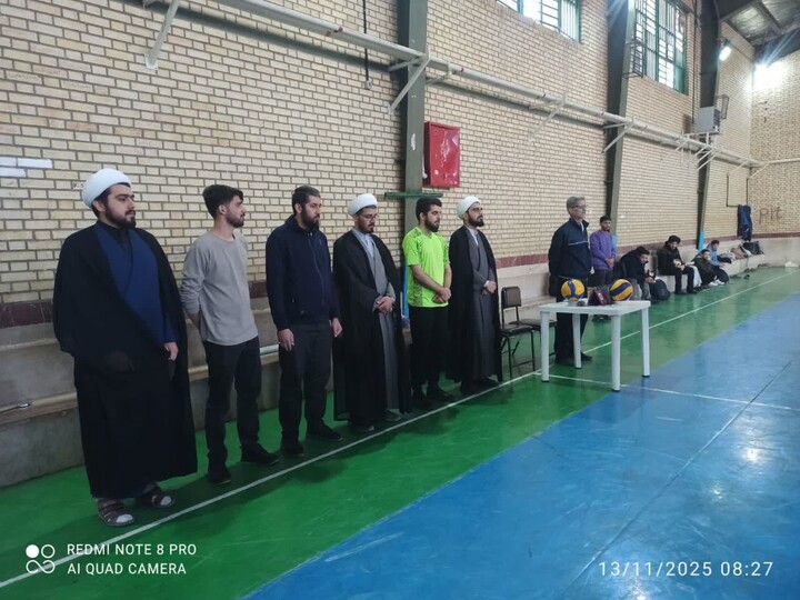 تصاویر /  آیین اختتامیه جشنواره فرهنگی‌ورزشی طلاب و روحانیون استان همدان