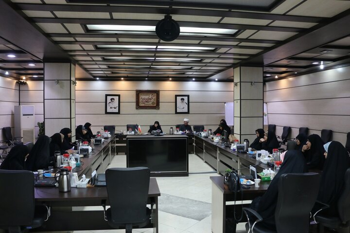 تصاویر؛ هم‌اندیشی اتاق فکر مسأله محور