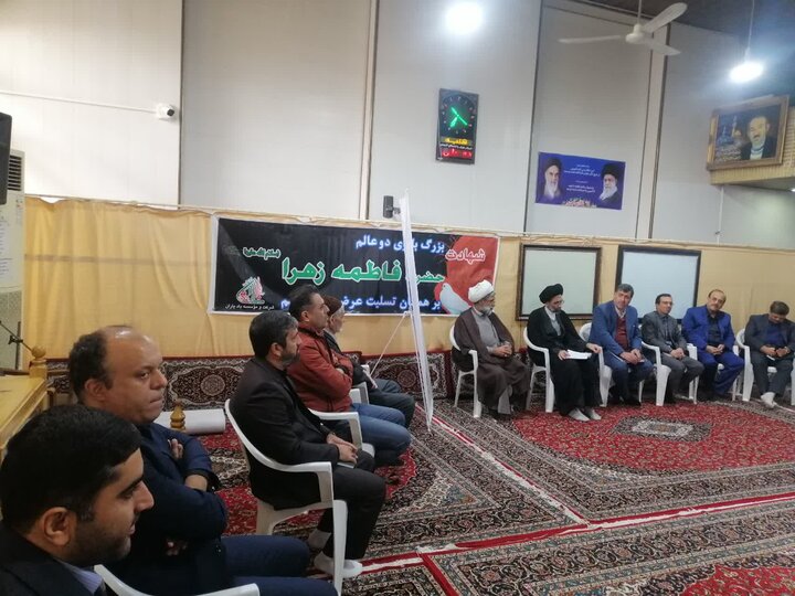 تصاویر/ دیدار رییس اداره فرهنگ و ارشاداسلامی و جمعی از ناشران و مولفین با نماینده ولی فقیه در کاشان