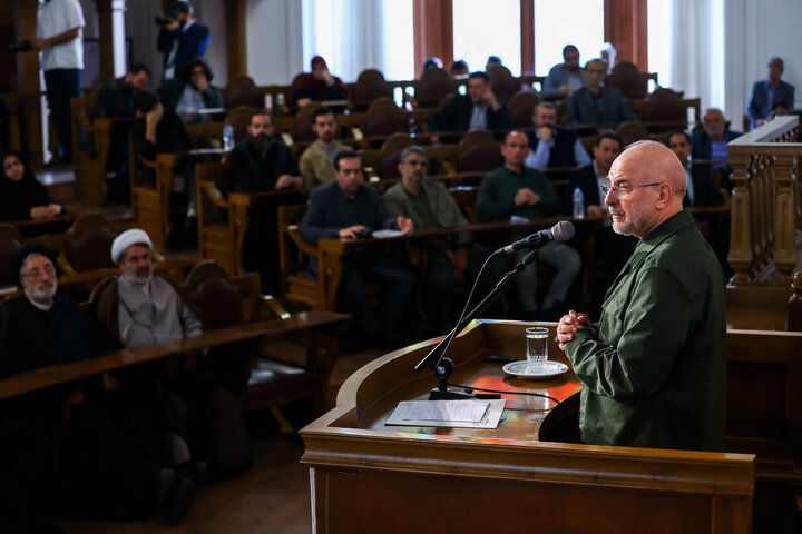 تصاویر/ گرامیداشت روز کتاب، کتابدار و کتابخوانی با حضور قالیباف