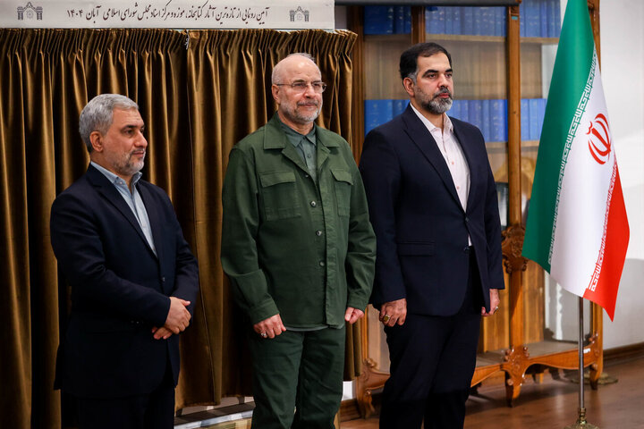 تصاویر/ گرامیداشت روز کتاب، کتابدار و کتابخوانی با حضور قالیباف