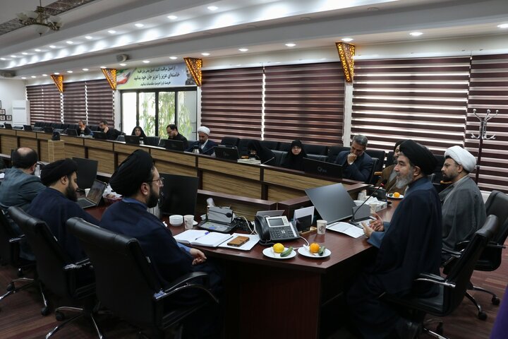 تصاویر/ جلسه هم‌اندیشی اعتکاف دانشگاهیان استان تهران