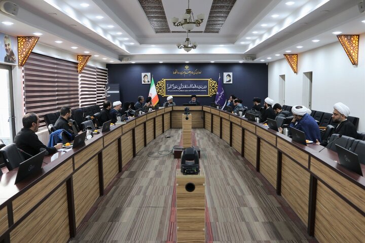 تصاویر/ جلسه هم‌اندیشی اعتکاف دانشگاهیان استان تهران