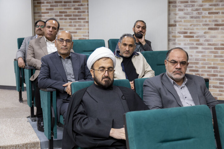 تصاویر/ جلسه تفسیر قرآن کریم آیت الله ناصری