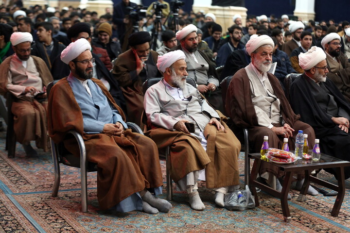 تصاویر/ همایش طلاب جدیدالورود حوزه علمیه قم