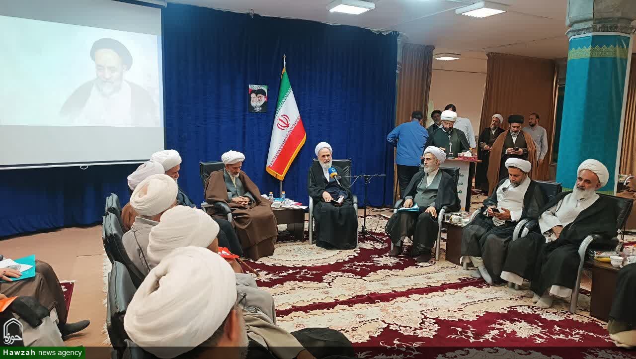 آیت الله اعرافی مدیر حوزه های علمیه کشور در جمع اساتید علوم عقلی