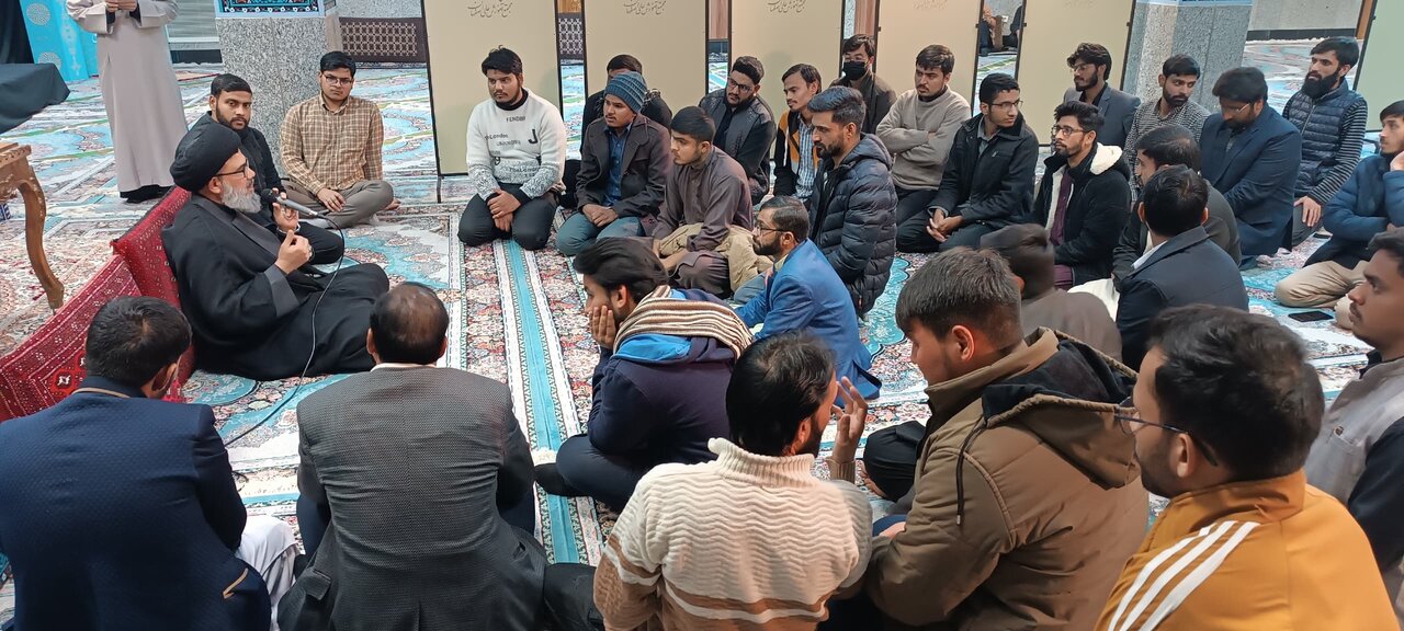 طلباء کا حالاتِ حاضرہ سے باخبر ہونا ضروری ہے، علامہ سید اقبال رضوی