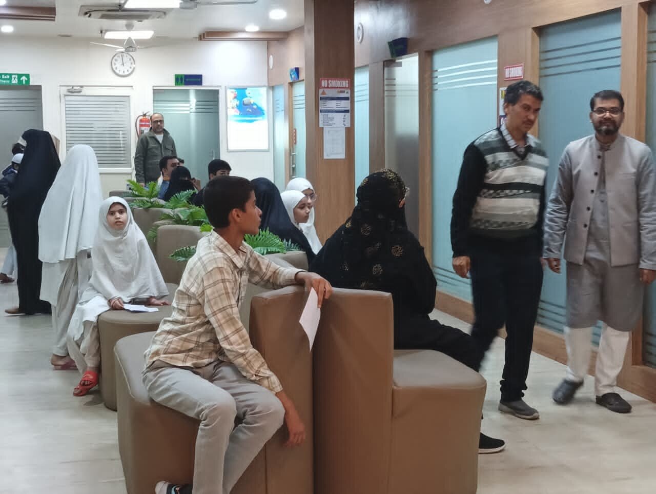 दिल्ली; एएमआर मेडिकल एंड एजुकेशनल ट्रस्ट का महान मिशन, निःशुल्क चिकित्सा शिविर से अस्पताल तक