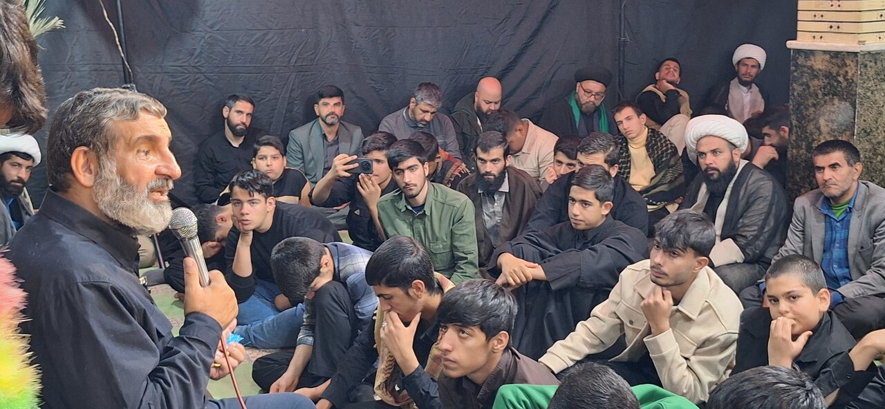 شبی با شهدا در مدرسه علمیه یاسوج؛